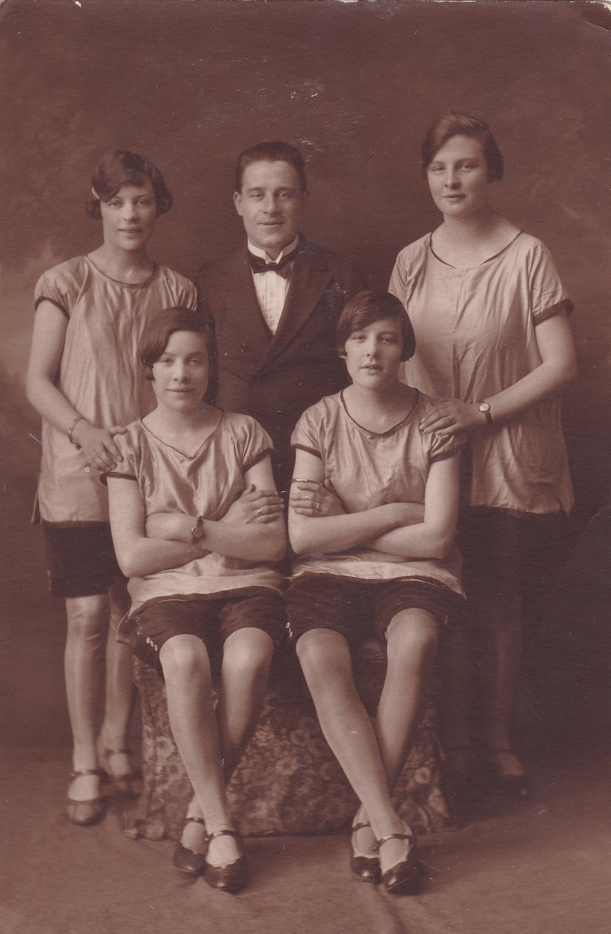 The Wheeler sisters and Leonard Camp, professional studio portrait, c.1924–1926